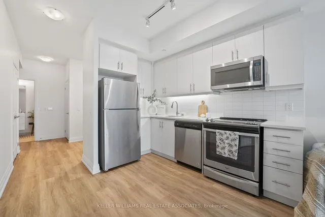 Additional image 9 of 17 Zorra St Unit 1608