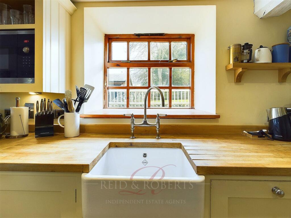 Additional image 12 of Lixwm