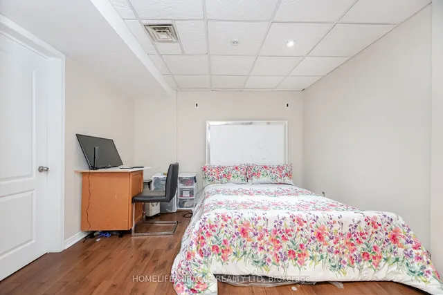 Additional image 30 of 21 Roadmaster Lane