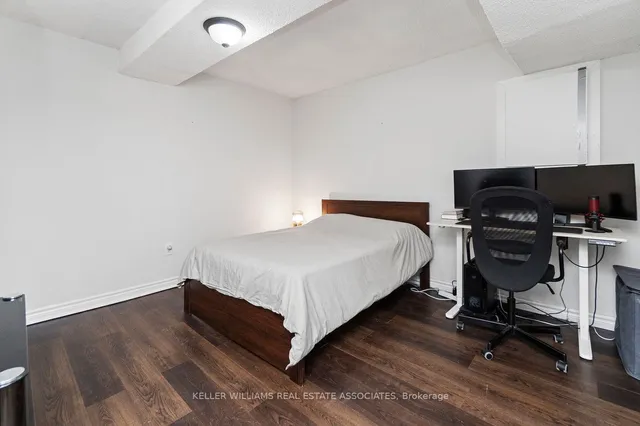 Additional image 37 of 61 Ardglen Dr Unit 5