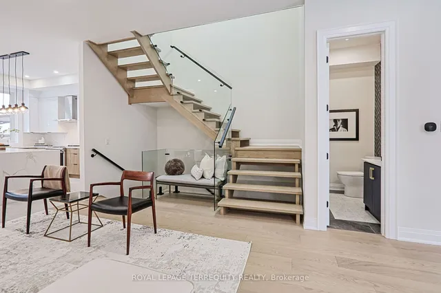 Additional image 5 of 2 Cobalt Ave