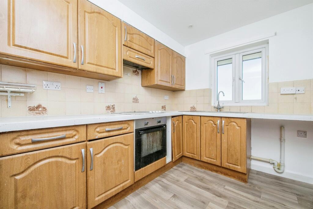 Additional image 7 of Swan Court, Mistley, Manningtree