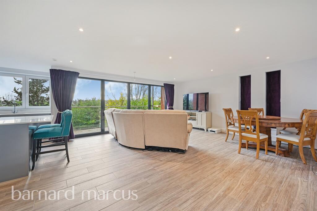 Additional image 4 of The Mount, Warlingham