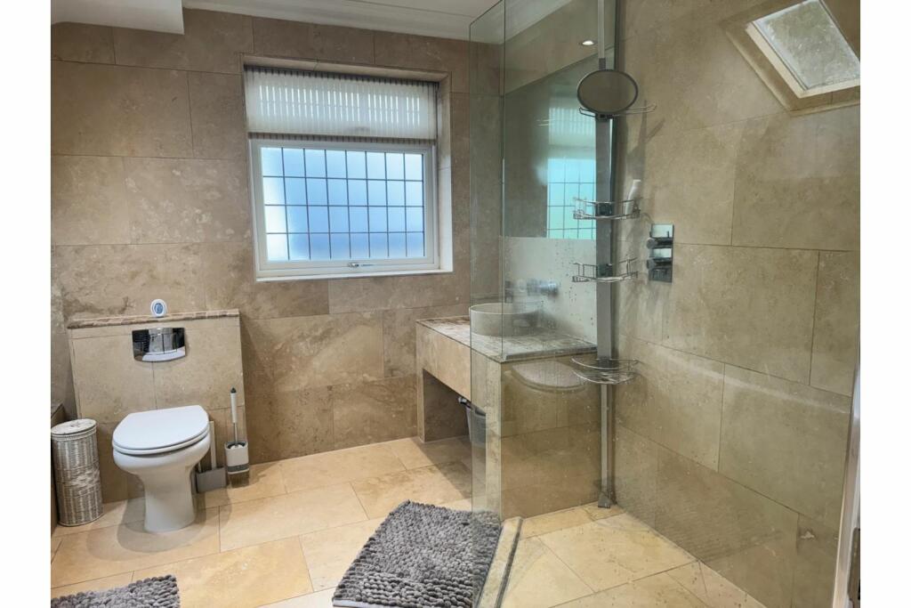 Additional image 17 of Mountnessing Road, Billericay, CM12