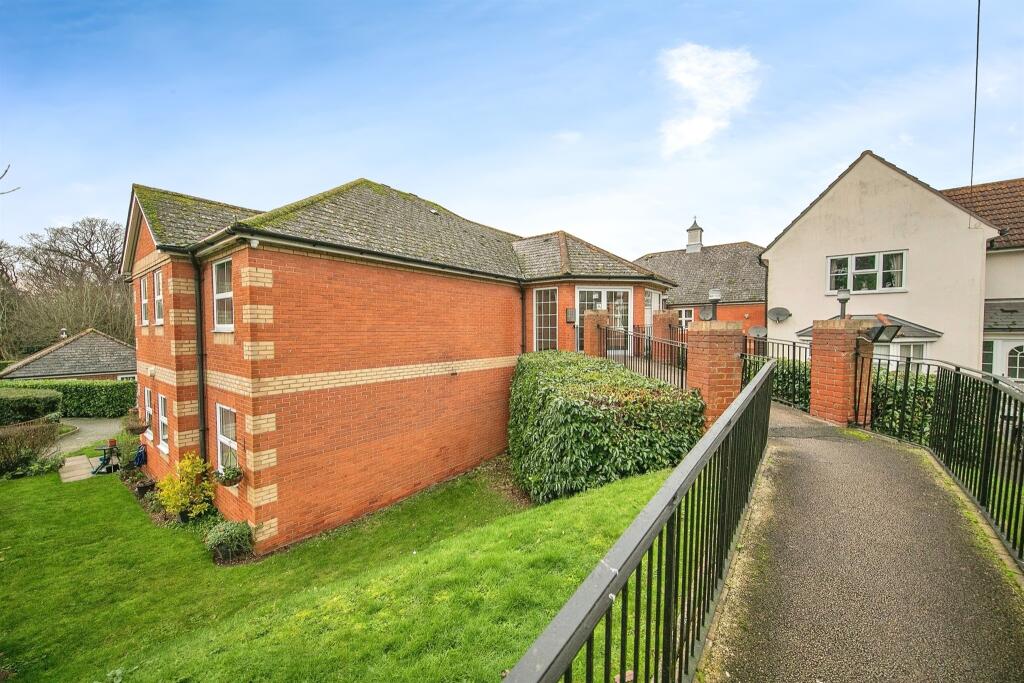 Additional image 10 of Michaelstowe Drive, Harwich