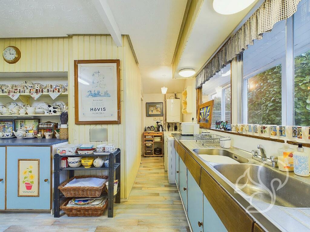 Additional image 14 of Shrub End Road, Colchester