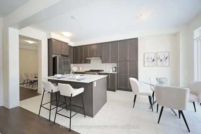 Additional image 11 of 18 Thresher St