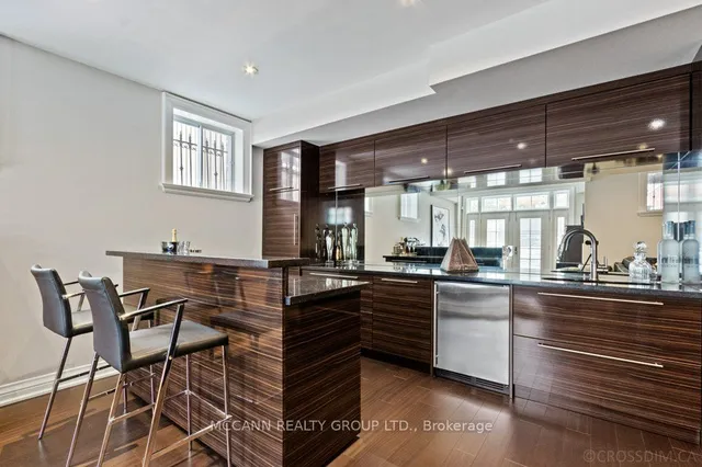 Additional image 30 of 21 De Vere Gdns