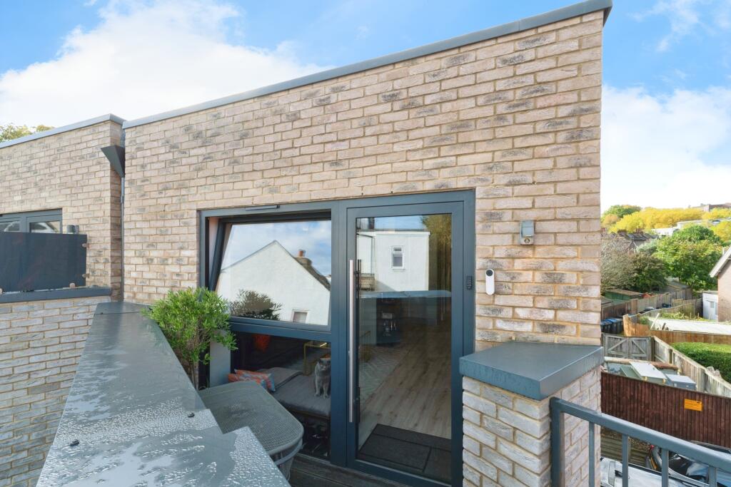 Additional image 7 of Edward Road, Coulsdon, CR5