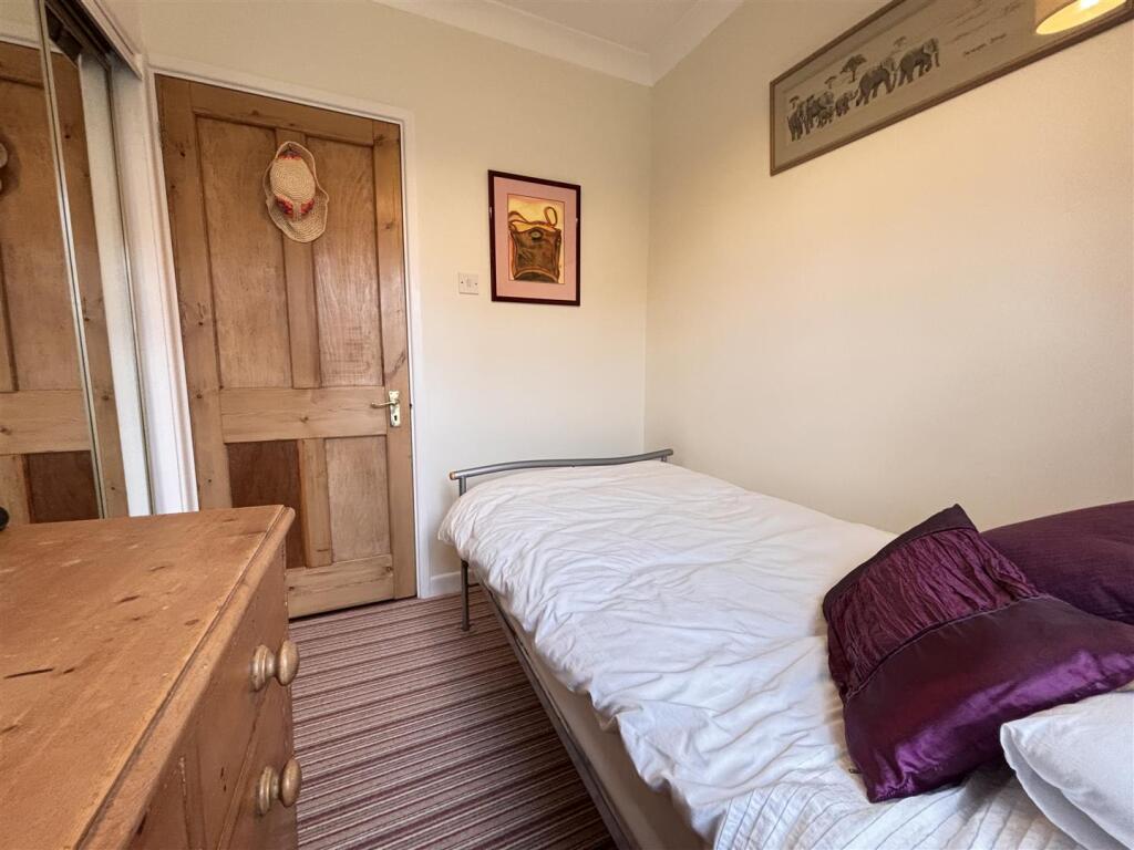 Additional image 29 of Windmill Road, Bradfield