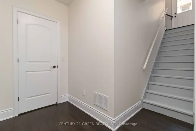 Additional image 32 of 13 Foothills Cres