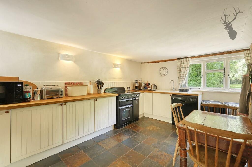 Additional image 5 of Poplar Row, Theydon Bois, Epping