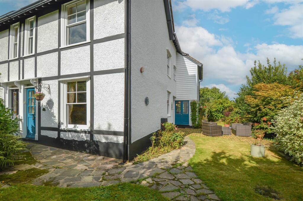 Additional image 23 of Middle Road, Ingrave, Brentwood