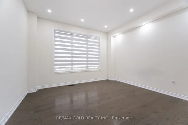 Additional image 10 of 2 Jenwood Cres