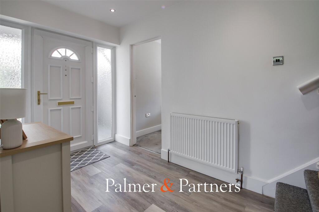 Additional image 5 of Cherry Tree Avenue, Clacton-on-Sea, Essex, CO15