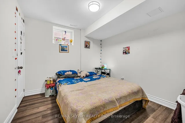 Additional image 33 of 9 Louvre Circ