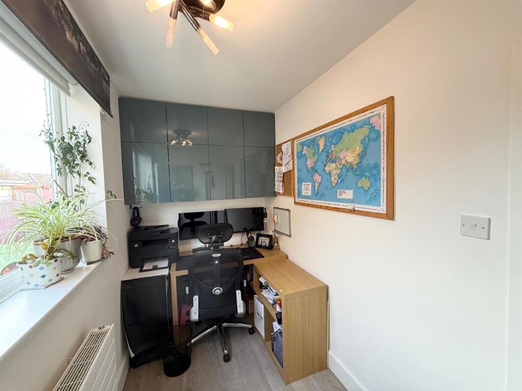 Additional image 7 of Oakland Gardens, Hutton, Brentwood