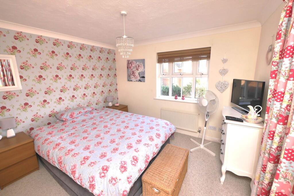 Additional image 10 of Brussels Close, Harwich