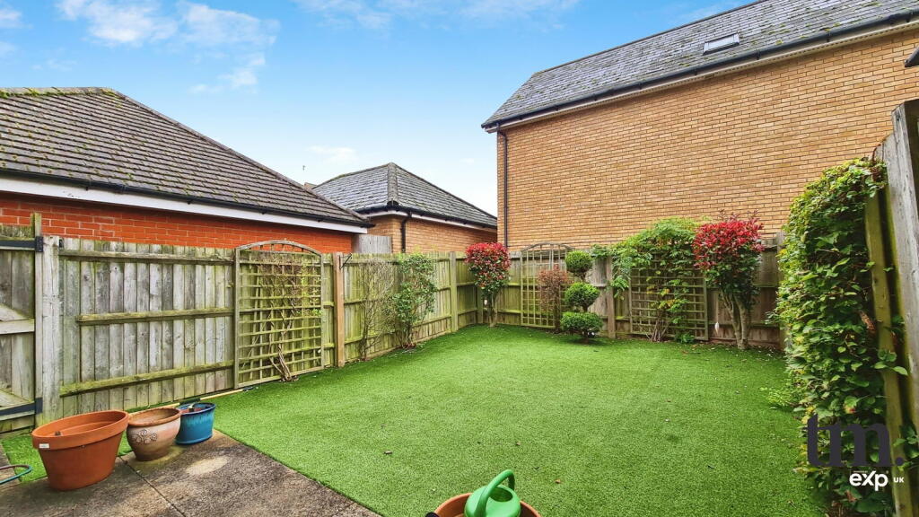 Additional image 17 of Roding Drive, Little Canfield, Dunmow, CM6 1FE