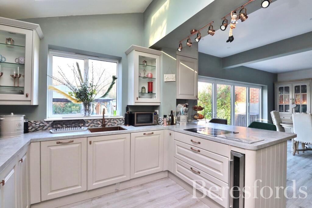 Additional image 4 of Vicarage Road, Chelmsford, CM2