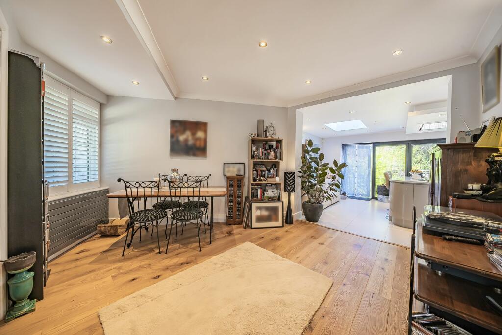 Additional image 7 of The Netherlands, Coulsdon, CR5