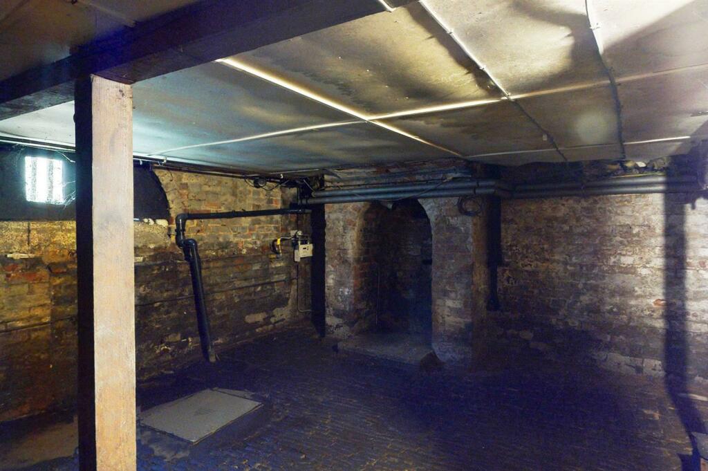 Additional image 12 of Bridge Street, Coggeshall