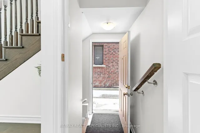 Additional image 27 of 409 Edenbrook Hill Dr