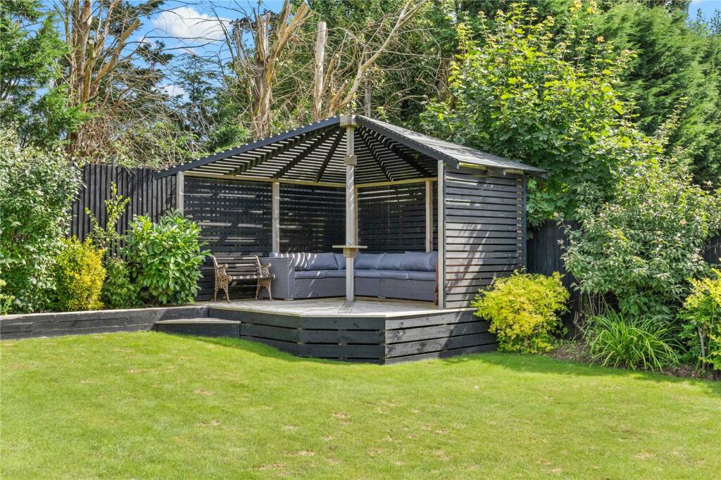 Additional image 20 of Blenheim Close, Sawbridgeworth, Herts, CM21