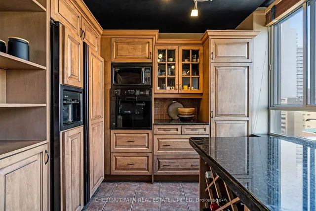 Additional image 13 of 135 Maitland St Unit PH3