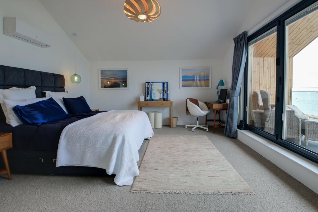 Additional image 22 of Eastern Promenade, Point Clear Bay, Essex, CO16