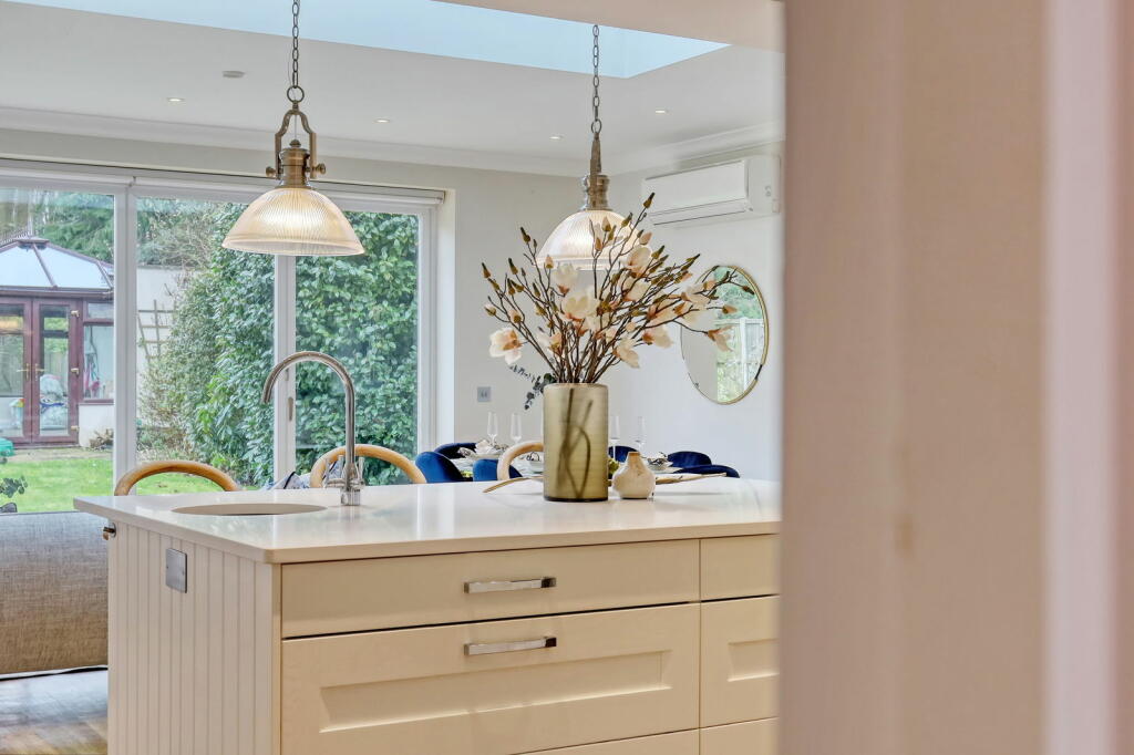 Additional image 7 of Norsey Road, Billericay, CM11