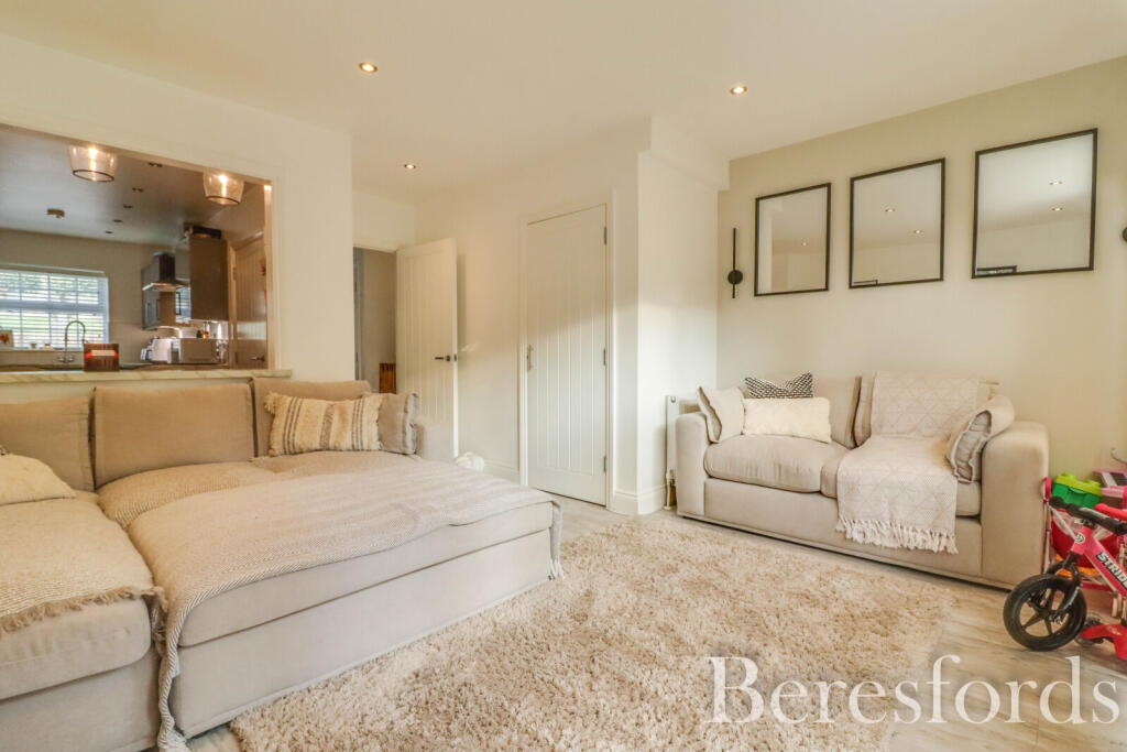 Additional image 6 of McDowell Mews, Halstead, CO9