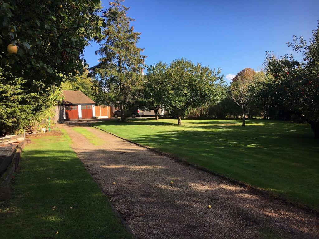 Additional image 6 of Creephedge Lane, East Hanningfield, Chelmsford, CM3