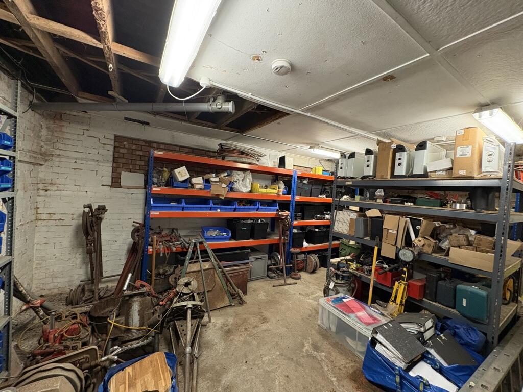 Additional image 7 of 1 Wheelwrights Yard, The Street, Hatfield Peverel, Chelmsford, Essex, CM3 2EA