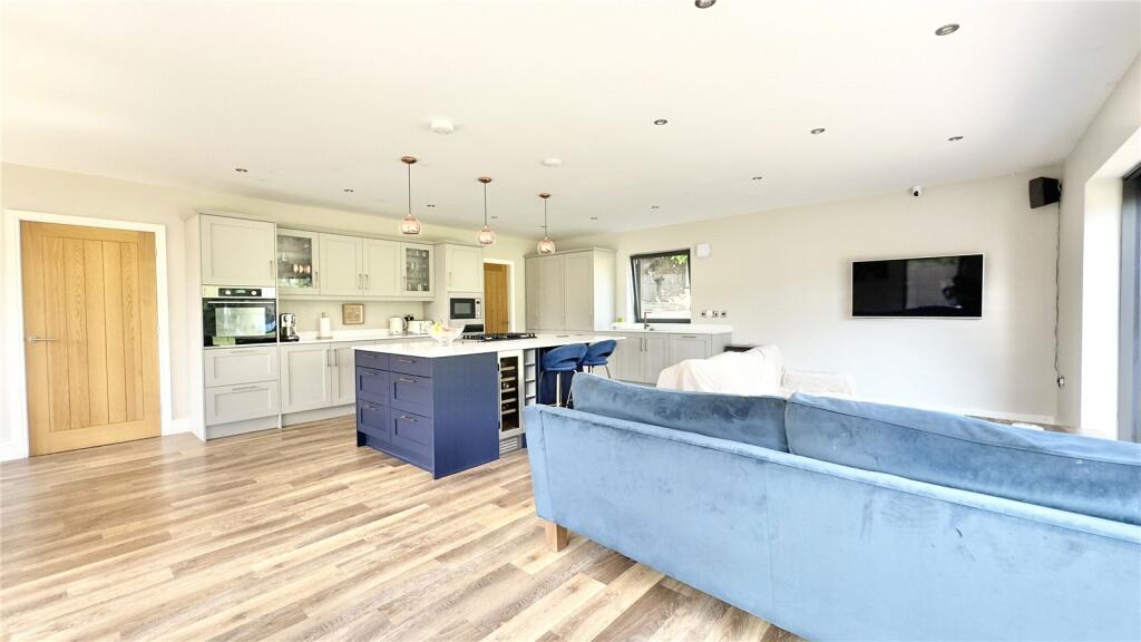 Additional image 13 of Liverpool Road, Neston, Cheshire, CH64