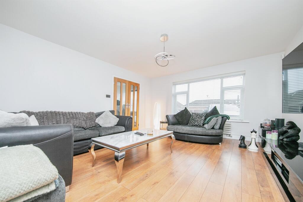 Additional image 18 of Richmond Crescent, Harwich