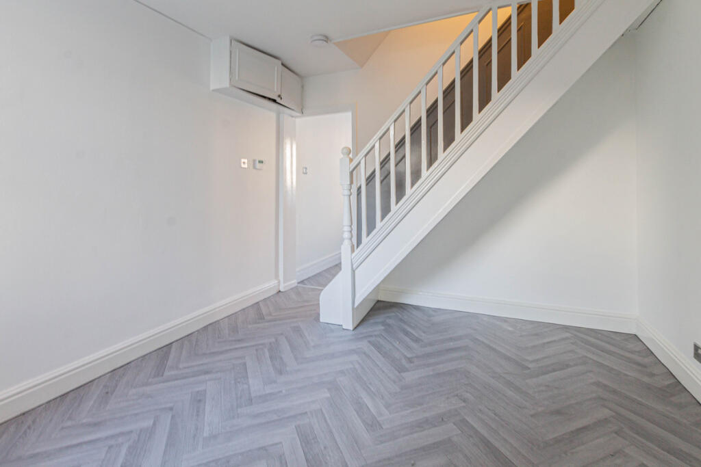 Additional image 4 of Morten Road, Colchester, CO1