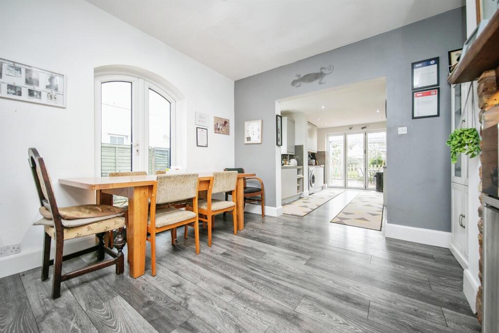 Additional image 6 of Walton Road, Clacton-On-Sea