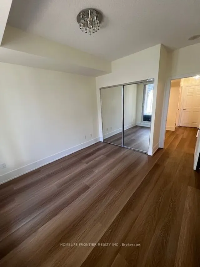 Additional image 7 of 35 Balmuto St Unit 710