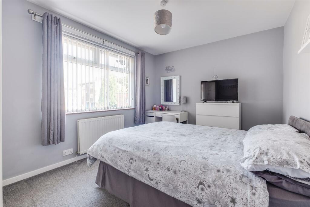 Additional image 17 of Raeburn Avenue, Little Neston, Neston