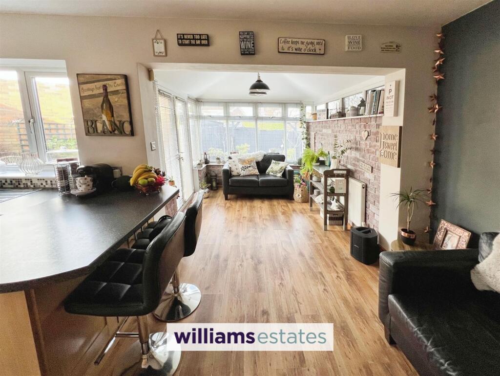 Additional image 5 of Parc Hendy, Mold