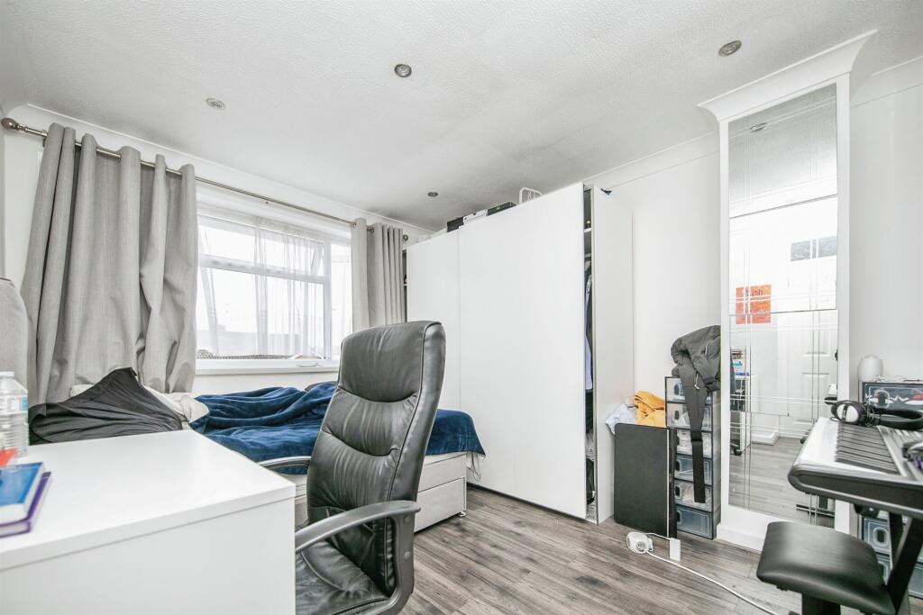 Additional image 14 of Romford Close, Colchester