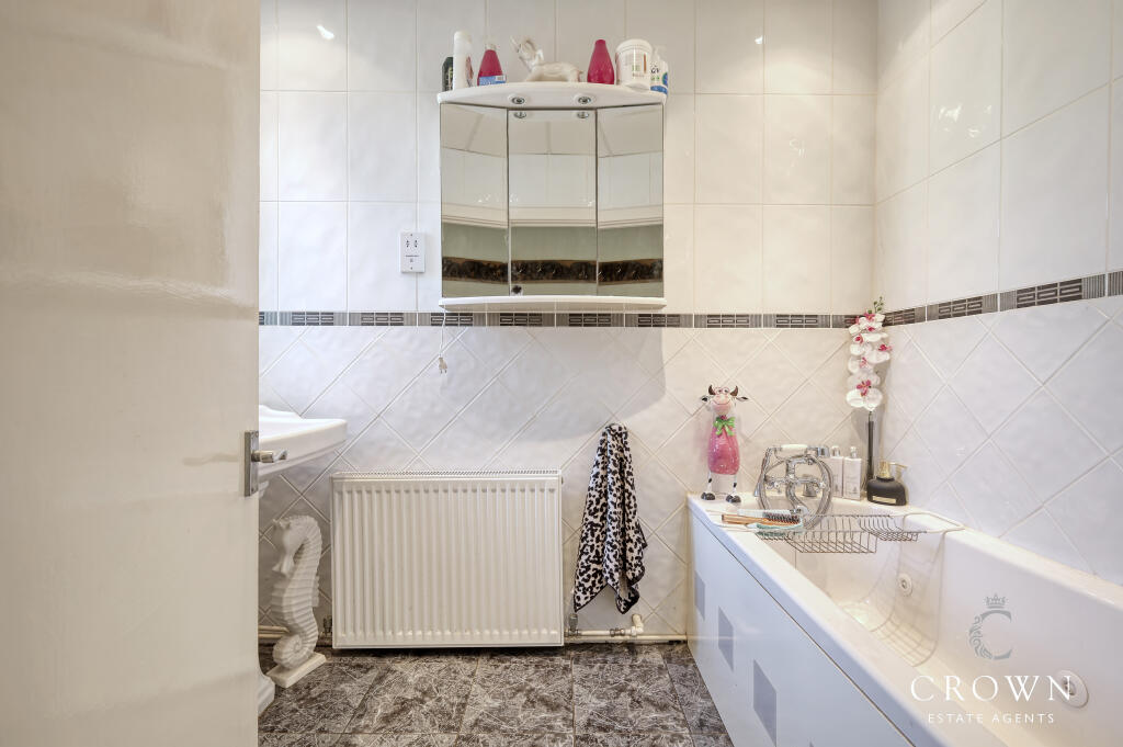 Additional image 8 of Tile Works Lane, Rettendon Common, Chelmsford