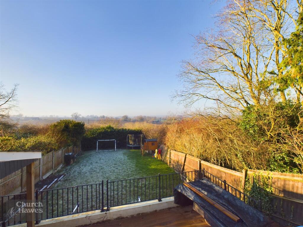 Additional image 2 of Dykes Chase, Maldon