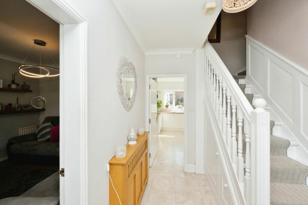 Additional image 7 of Elwood, Harlow, CM17