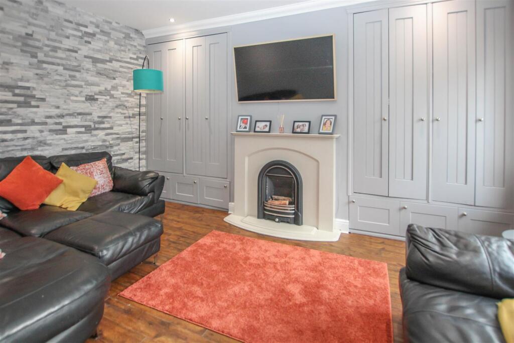 Additional image 21 of Manor Way, Brentwood