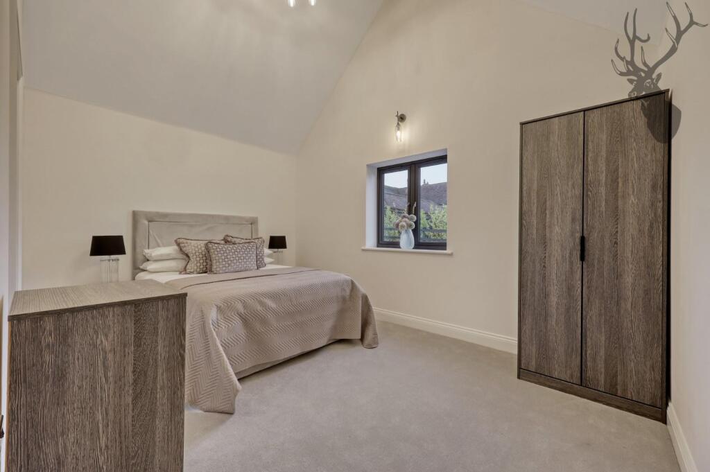 Additional image 30 of Lessington Barn, Theydon Mount