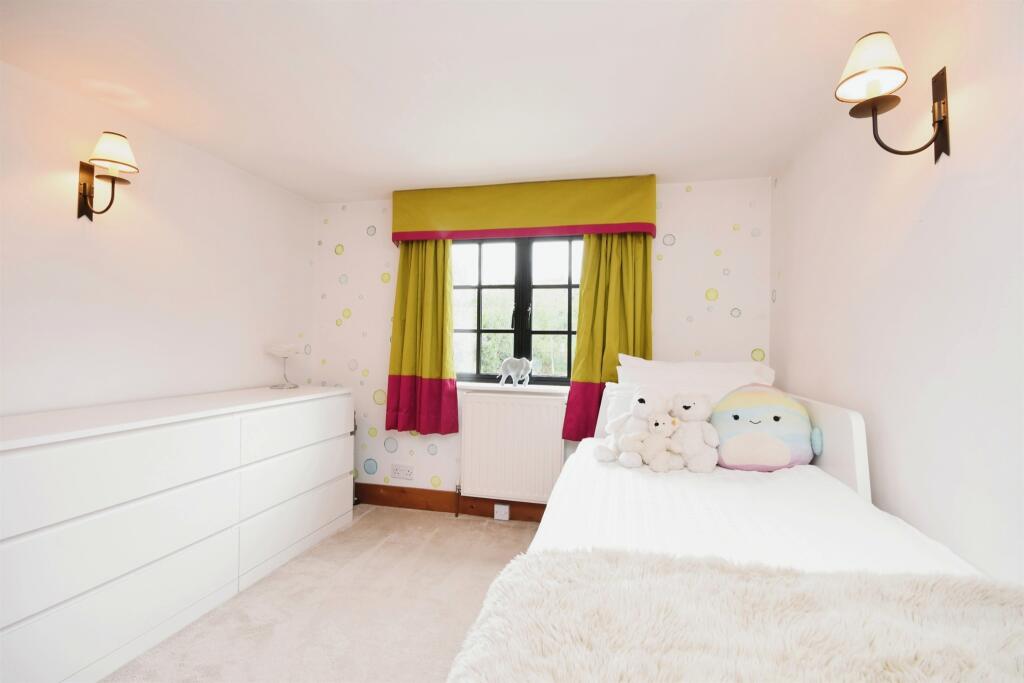 Additional image 13 of Tan House Lane, Navestockside, Brentwood