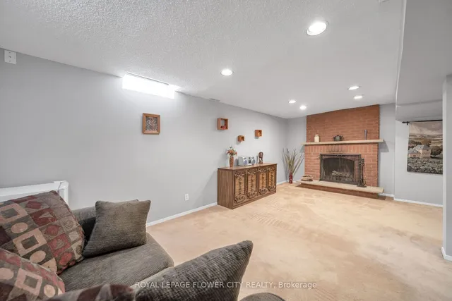 Additional image 35 of 16 JOANNE Crt