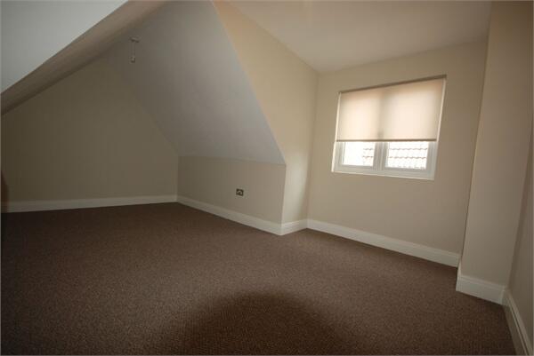 Additional image 4 of Kidderminster Rd, West Croydon, CR0